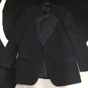 BeeCroft & Bull Black tux jacket size 42R